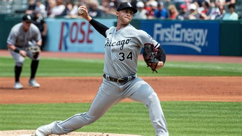 Kopech strikes out nine, White Sox roll to 6-0 win over Guardians